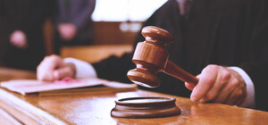 Не согласны с приговором: прокуратура обжалует наказание для банды поджигателей из Харькова