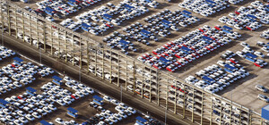 Занимай место: на Выдубичах заработала первая перехватывающая парковка