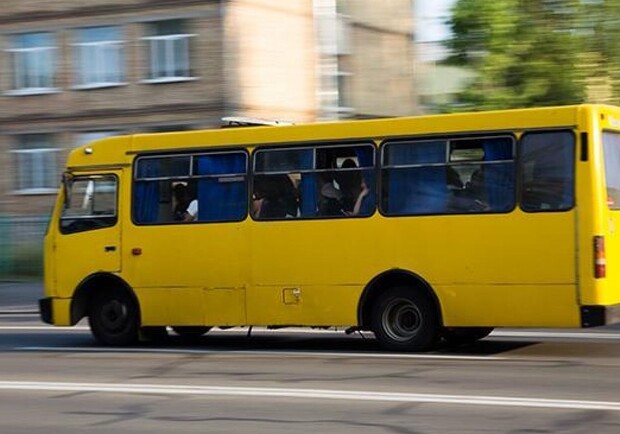 Маршрутки Киева грозят поднять цены, если им не дадут компенсацию за карантин. Фото: Наш Киев