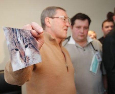 Леонид Михайлович гордится Яшей. Фото с сайта gazeta.ua.