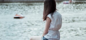 Торкався і гладив: на Личакові чоловік на дитячому майданчику чіплявся до дівчаток 