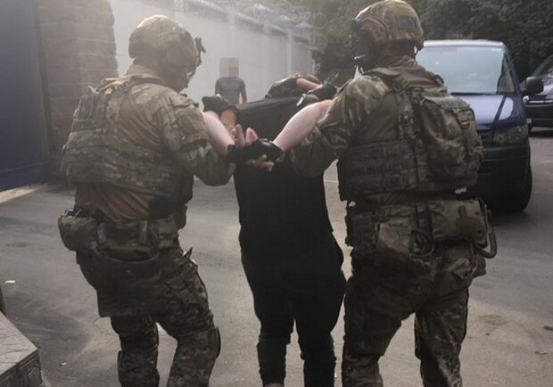 Нашли: в Киеве СБУ задержали боевика ИГИЛа. Фото: СБУ
