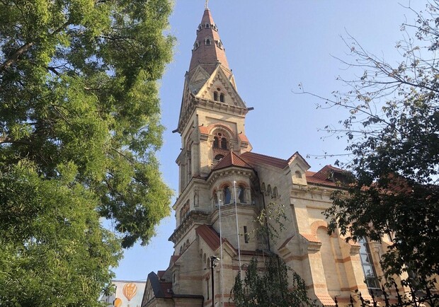 Возрождение после трех масштабных разрушений: интересные факты про Кирху в Одессе