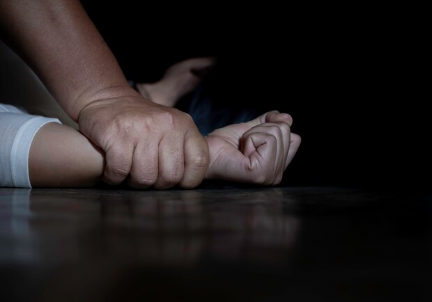 Изнасилование 13-й девочки отчимом под Одессой Фото: 24 канал