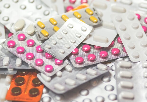 Антибиотики и ряд других препаратов в Украине будут продавать по электронному рецепту. Фото:pixabay.