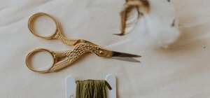 Це Сихів, крихітко: львів’янка з манікюрними ножицями взяла в заручники покупців аптеки