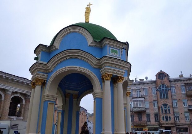 На Подоле сегодня откроют реставрированный фонтан "Самсон". Фото: Иван Сотников, Vgorode