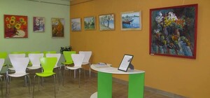 Начитаешься: на Позняках обновили библиотеку имени Ревуцкого