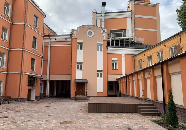 После трех лет ремонта: в Шевченковском районе показали обновленную музыкальную школу. Фото: Pixabay