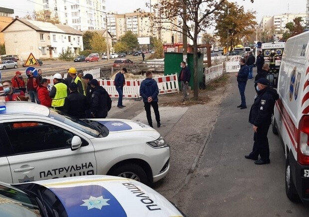 Появились новые подробности инцидента на Тростянецкой. Фото: Полиция Киева