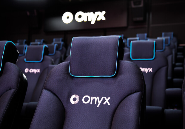 В Киеве открылся уникальный кинотеатр Miromax с залом на основе LED-технологии Samsung Onyx - фото