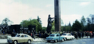 Знесуть впродовж трьох місяців: що буде на місці Монумента слави у Львові
