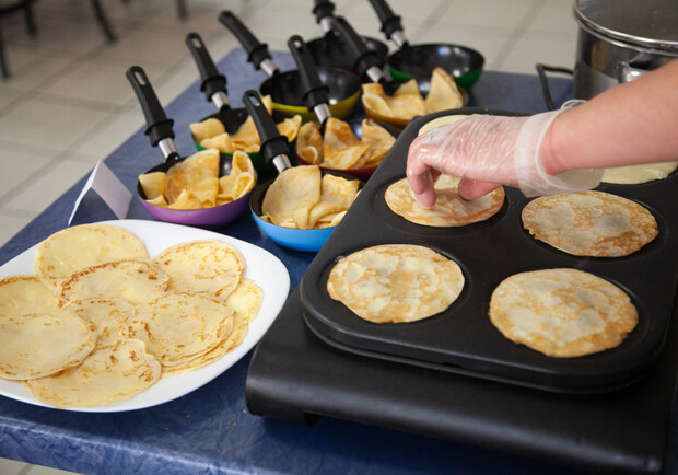 В январе школьники снова смогут выбирать себе блюда. Фото: Facebook Валентина Мондриевского