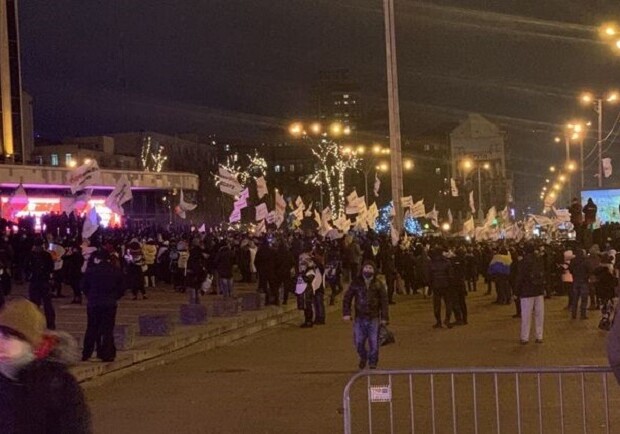Митингующие ФОПы отправились на концерт "95 квартала". Фото: Страна.