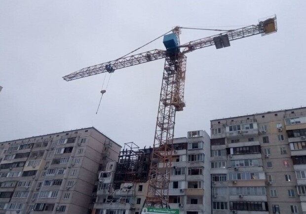 Демонтаж дома пострадавшего в результате взрыва приостановился - фото: segodnya.ua