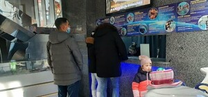 Локдаун не для всех: в Одессе продолжает работать дельфинарий