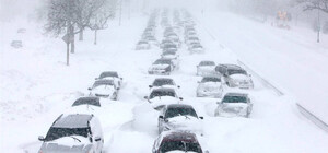 Переждать непогоду: на дорогах Одесской области появились спецплощадки для отстоя машин 