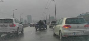 Объезжайте: на Новом мосту большая пробка из-за ДТП