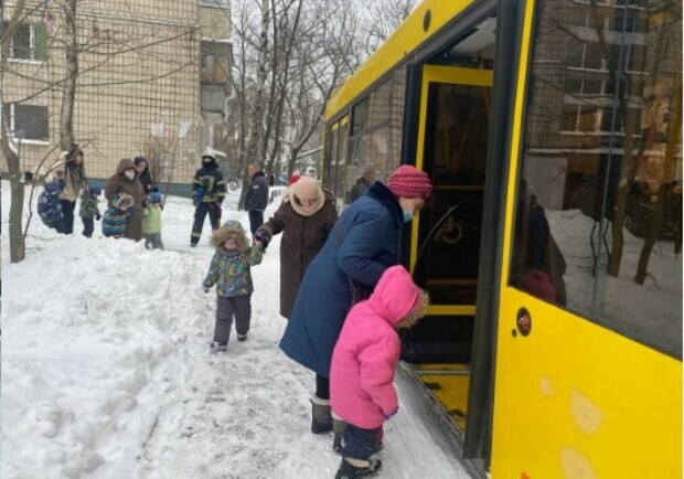 В детском саду в  Святошинском районе Киева произошел пожар. Фото: ГСЧС Киева.
