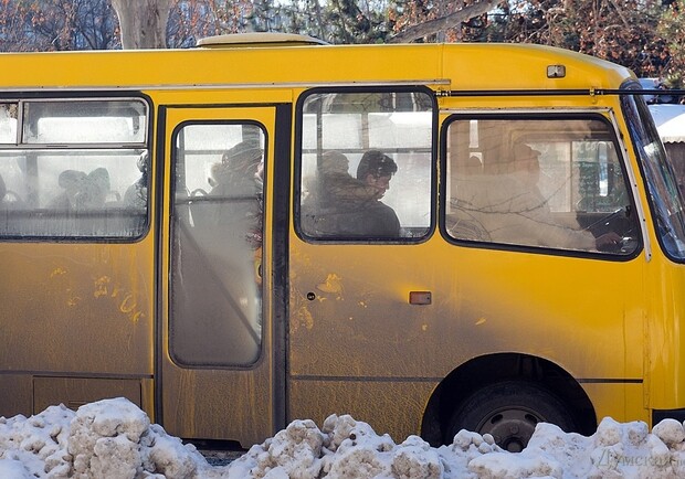 Подорожает ли проезд в маршрутках в ближайшее время. Фото: autonews.ua.