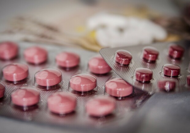 Произошел уже второй случай отравления школьниц таблетками. Выжившие девочки рассказали о причинах поступка. Фото: pixabay
