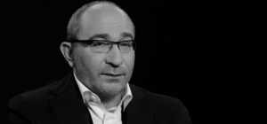 Необходимо для перевыборов мэра: харьковский горсовет досрочно прекратил полномочия Кернеса