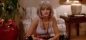 Очередной бордель: в центре Днепра задержали троих секс-работниц