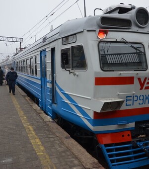 Плюсы и минусы новой пригородной электрички 