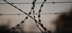 Дошутился: телефонного минера почты посадили на 4 года