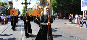 Прихожан просят сидеть дома: в Одессе перенесли крестный ход 