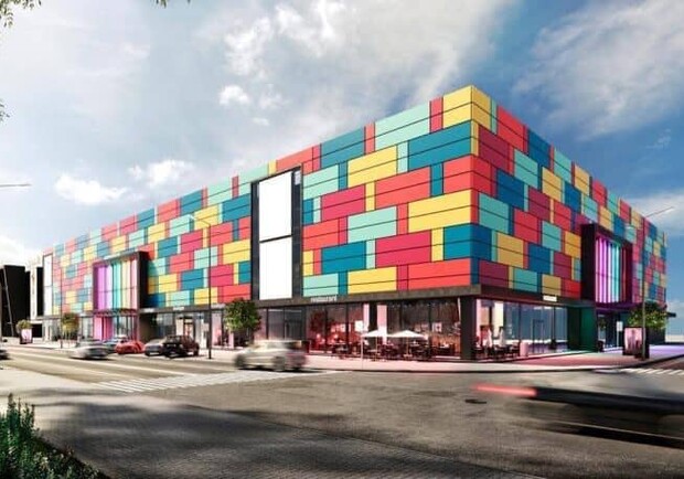 "Детский Мир" собираются реконструировать, но новый дизайн фасада вызвал споры в сети. Фото:  utgcompany