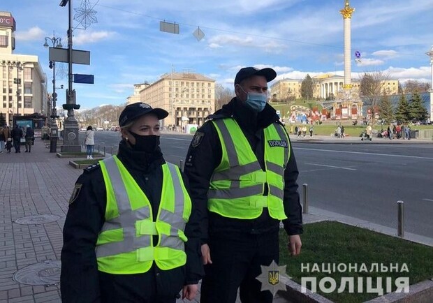 Каждое третье заведение в Киеве нарушает правила карантина. Фото: полиция Киева