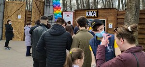 Несмотря на локдаун: запорожцы массово отдыхают в 