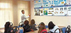 Целая наука: в автошколах ввели лекции по оплате парковки в Харькове