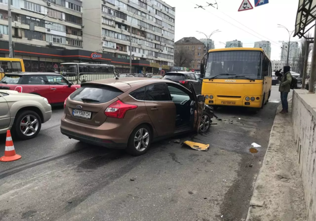 Поймали: полиция задержала виновника ДТП на Севастопольской