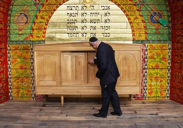 Как выглядит интерактивная синагога в Бабьем Яру. Фото: The Village