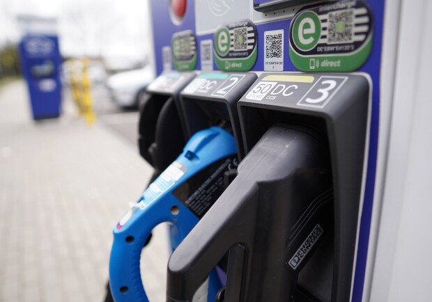 Кабмин принял решение о законодательном урегулировании цен на топливо. Фото: Unsplash