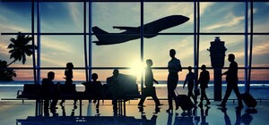 Уже шестые сутки: харьковские туристы застряли на Кипре