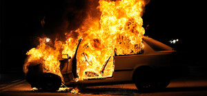 Во время езды: в центре Одессы загорелась легковушка 