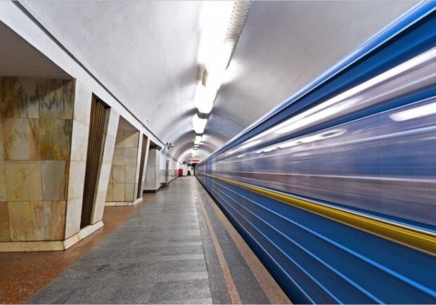 Вечером в центре Киеве могут закрыть три станции метро. Фото: livejournal