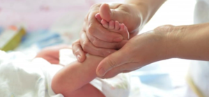 Нужно питание и подгузники: в Эергодаре родители отказались от месячной малышки