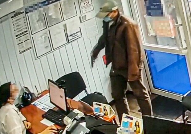 Полиция задержала мужчину за разбои киевских кредитных компаний. Фото: полиция Киева