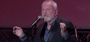 Перепутал Украину с Россией: известный режиссер попал в скандал на закрытии ОМКФ (обновлено)