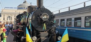 По Одесской железной дороге ездит раритетный паровоз: его привезли из США