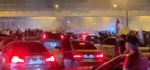 В Одессе утроили массовый дрифт под мостом: один из участников в больнице
