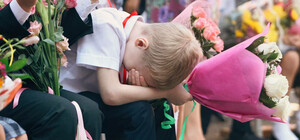 Букет к 1 сентября: сколько стоят цветы в Полтаве