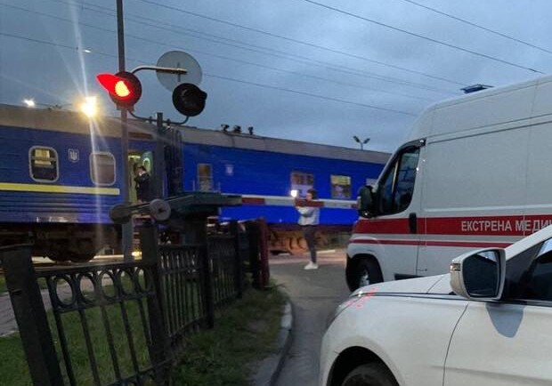 В Голосеевском районе поезд на смерть сбил человека. Фото: dtp.kiev.ua. 