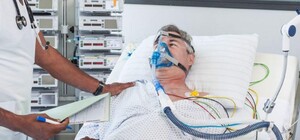 Ситуация критическая: в больнице Мечникова не хватает аппаратов ИВЛ