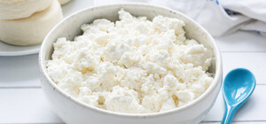 Будьте внимательны: в магазинах Запорожья может попадаться вредоносный творог