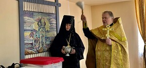 В Одессе открыли пункт массовой вакцинации при монастыре: на очереди – Кирха